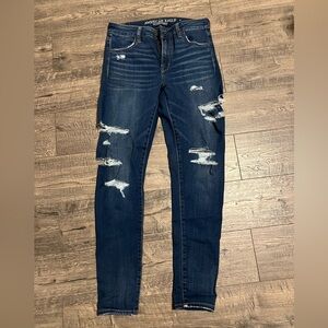 American Eagle Distressed Blue Jeans